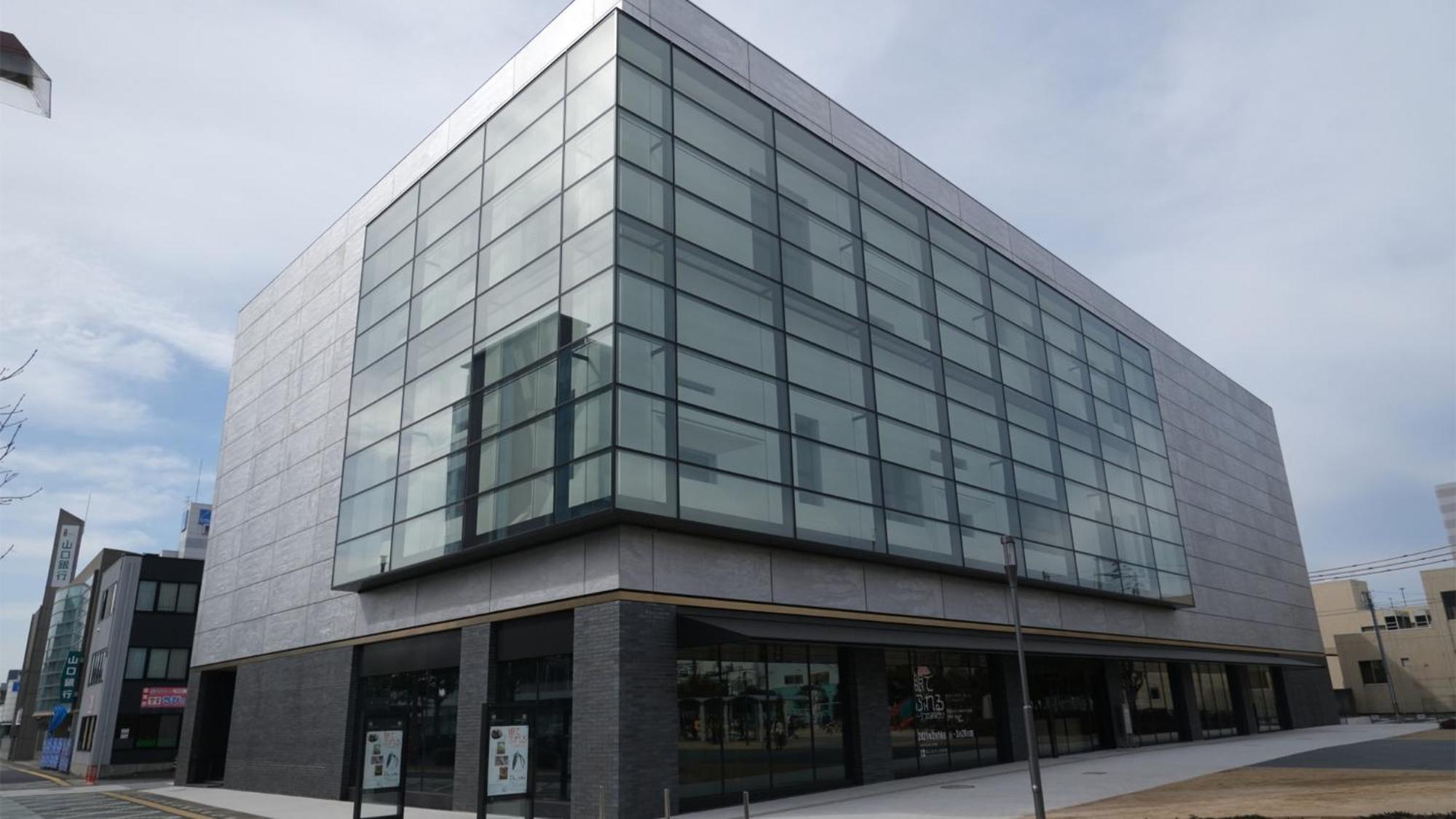 Toyoko Inn Higashi-Hiroshima Saijo Ekimae Екстериор снимка