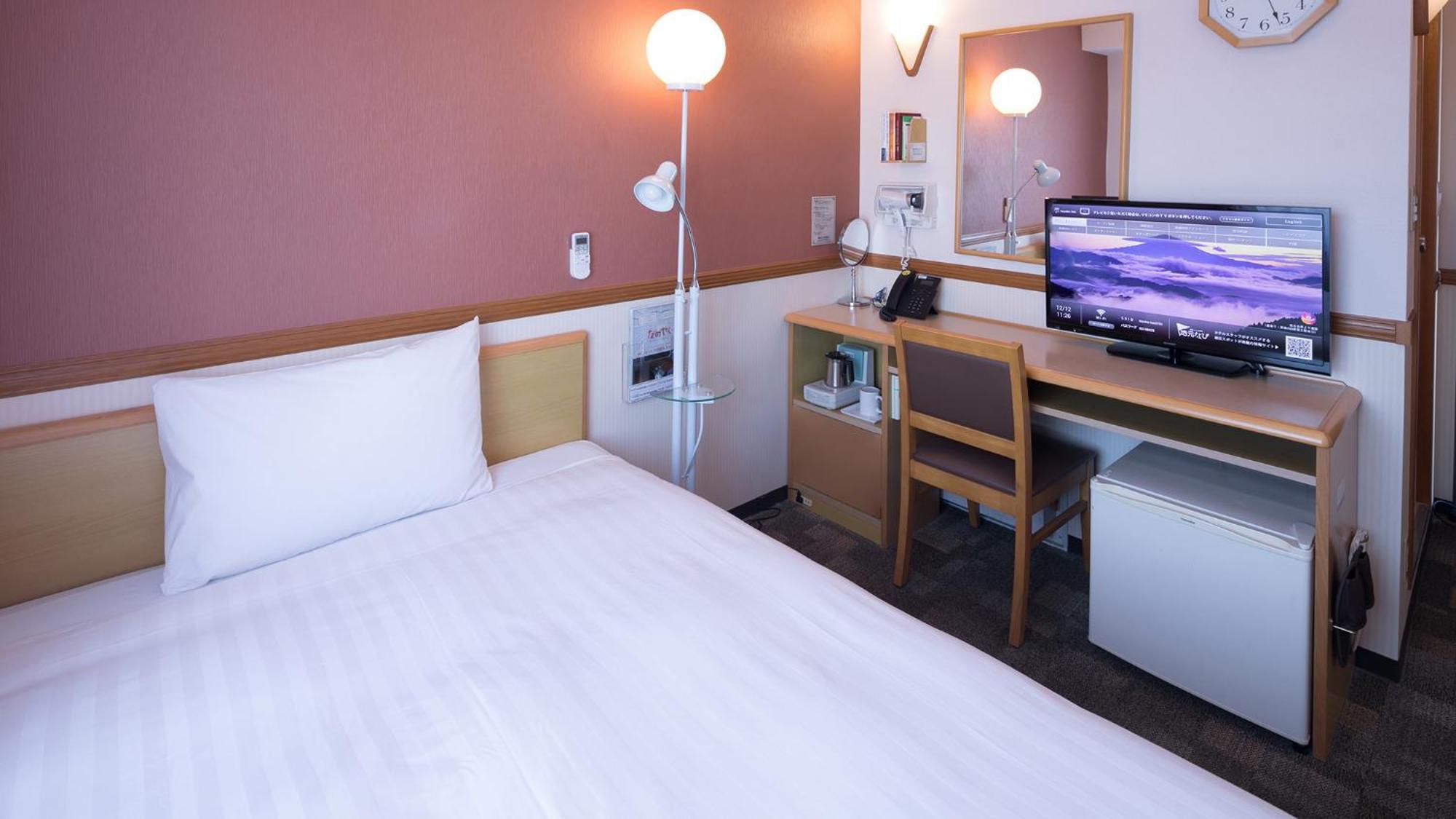 Toyoko Inn Higashi-Hiroshima Saijo Ekimae Екстериор снимка