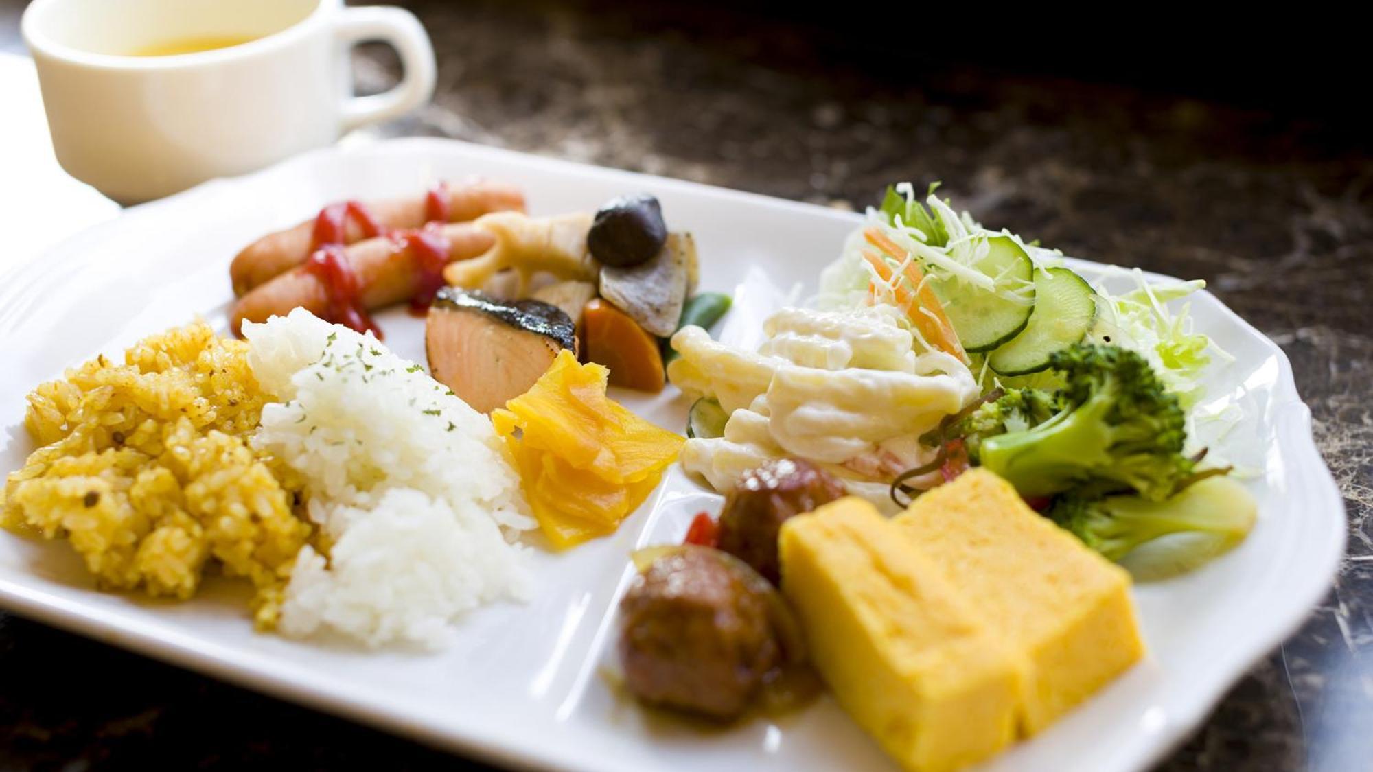 Toyoko Inn Higashi-Hiroshima Saijo Ekimae Екстериор снимка